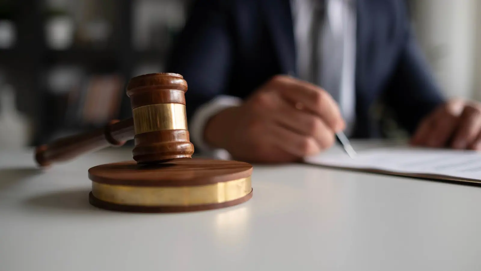 مصر.. إيداع البلوغر نور تفاحة دار رعاية تمهيداً لمحاكمتها