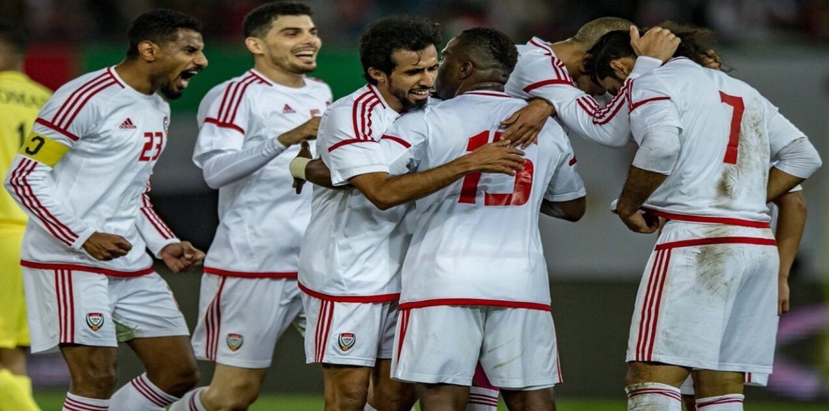 إعلامي إماراتي: أين سهر لاعبو المنتخب ليلة نهائي كأس الخليج؟