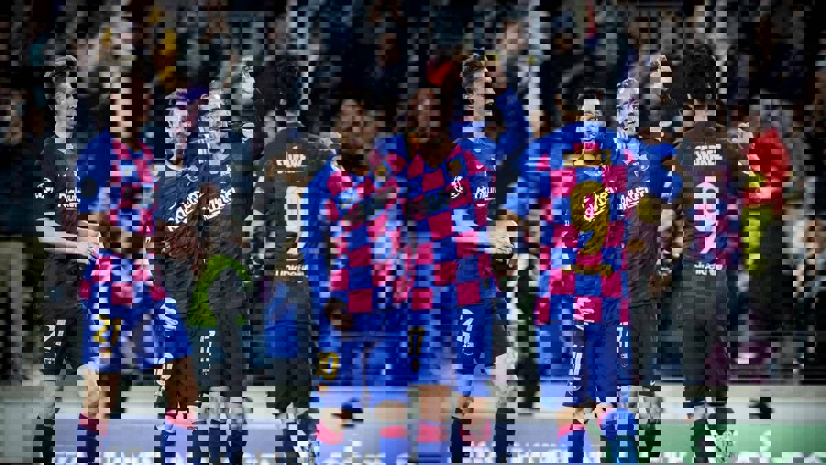 برشلونة يقرر الاقتطاع من رواتب لاعبيه رغم عدم التوصل لاتفاق معهم