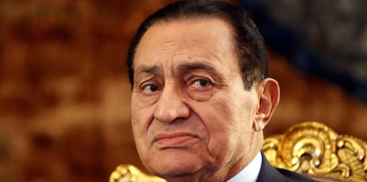 تصريحات مبارك الإعلامية.. مجرد تسريبات أم تمهيد للعودة؟