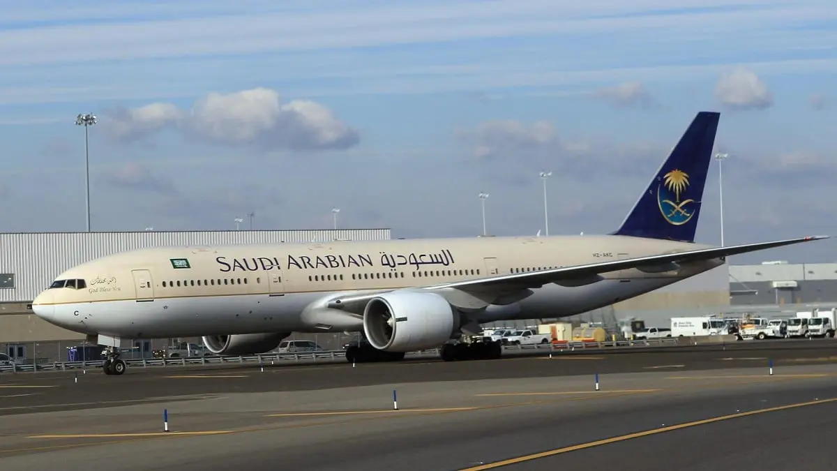 السعودية تؤجل موعد رفع القيود الكامل عن السفر إلى منتصف مايو