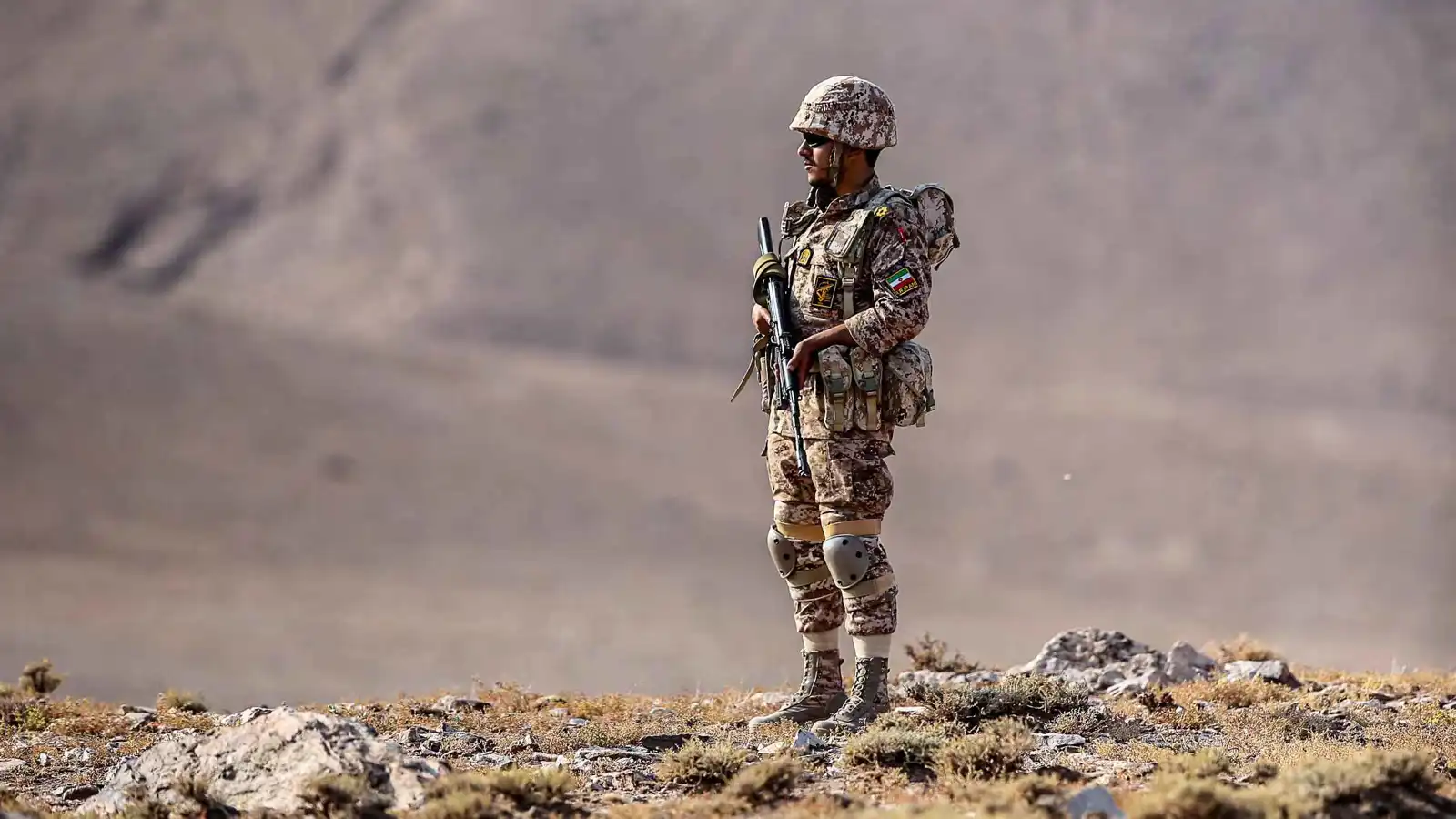 إيران تعلن تدمير 3 فرق "إرهابية" على الحدود