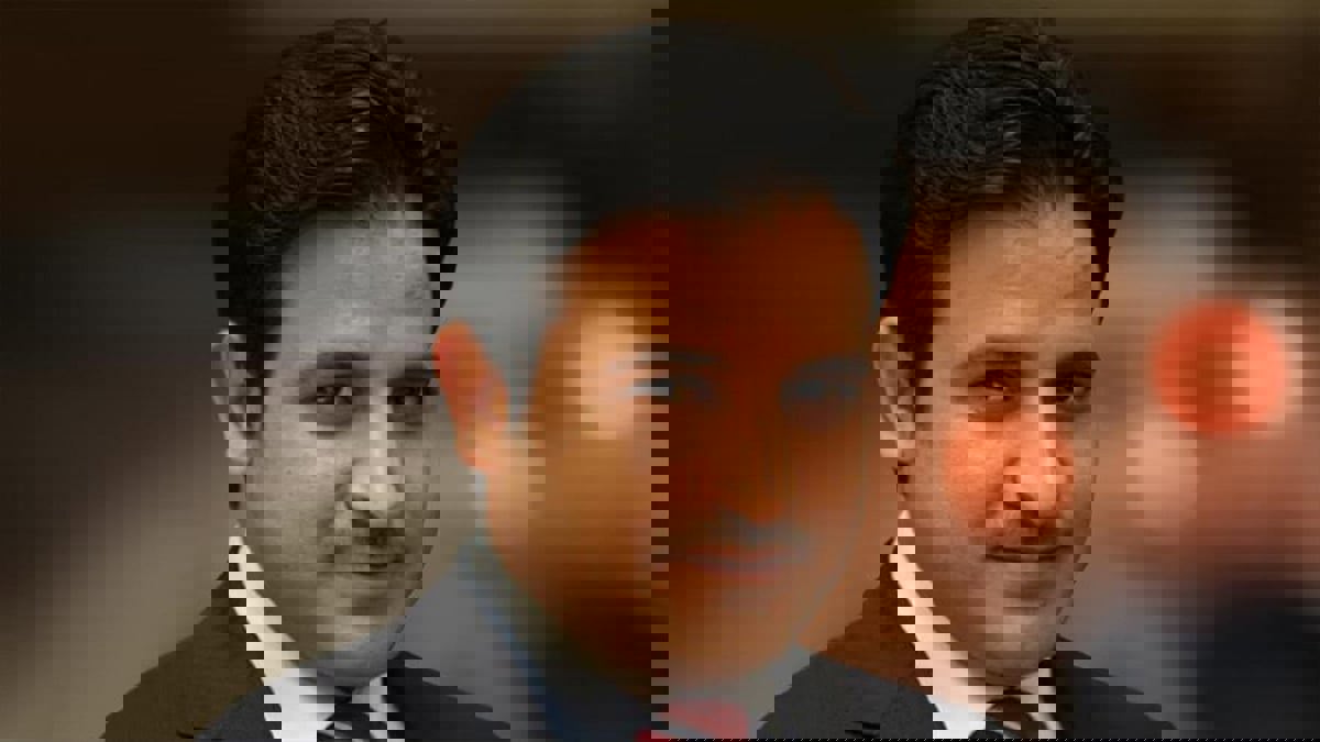 الإعلامي السعودي علي الظفيري يعود لقناة الجزيرة القطرية بعد أعوام من الغياب