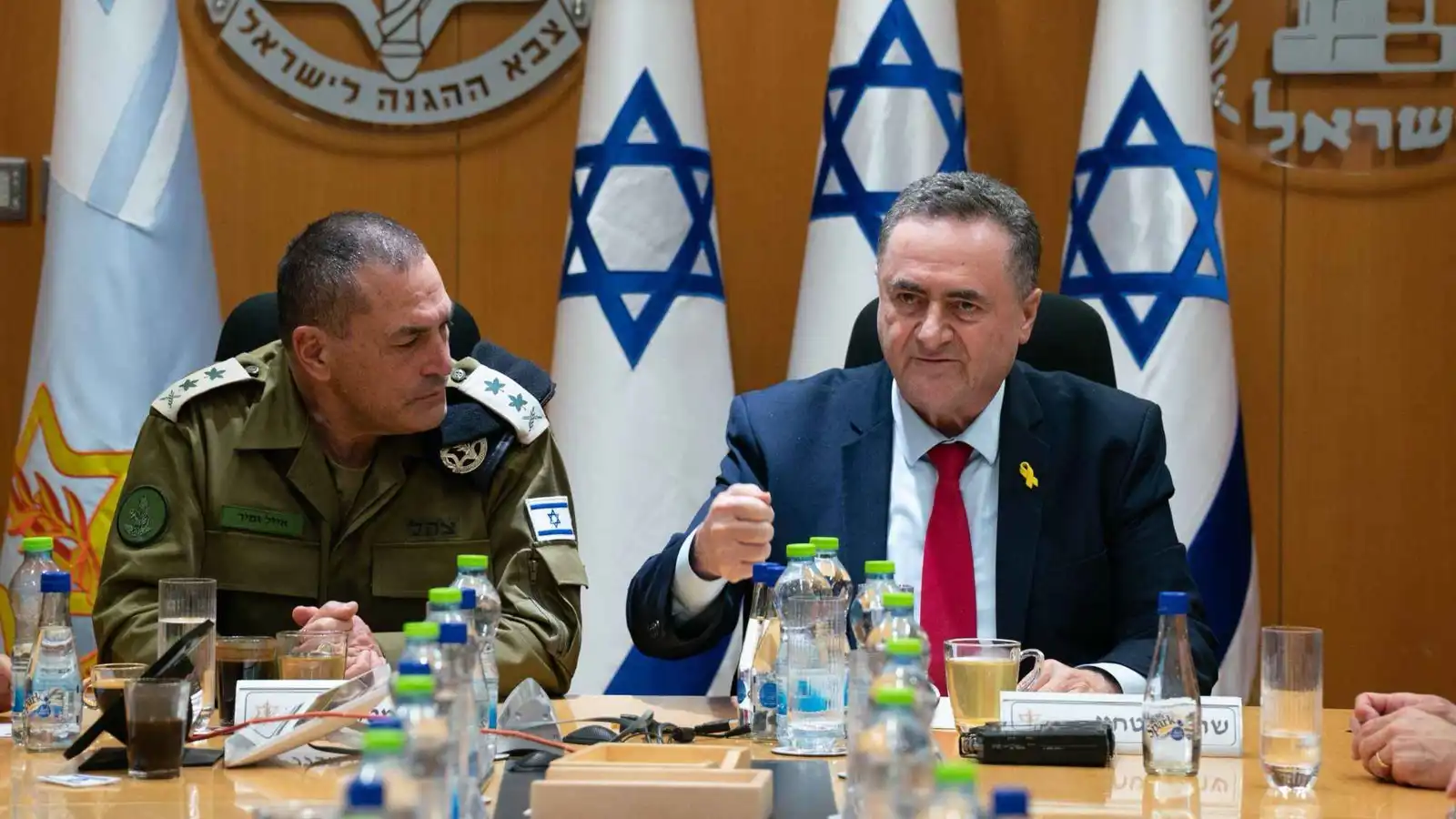 "حوّل الجيش لأداة حزبية".. ضباط إسرائيليون يشنون هجوماً حاداً على كاتس