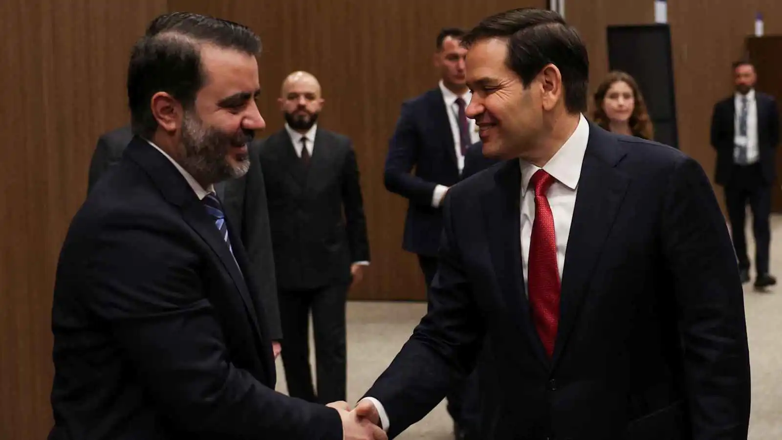 الشيباني في واشنطن لرفع عقوبات "قيصر" عن سوريا بشكل دائم