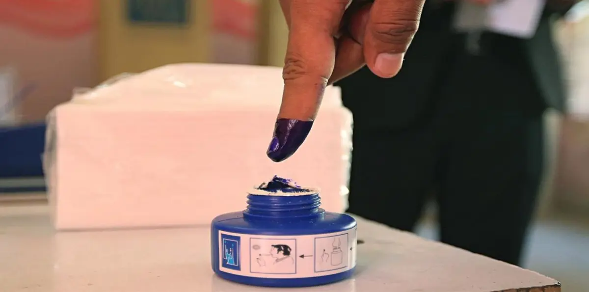 صراع المفوضية والبرلمان يربك مفاوضات تشكيل الحكومة العراقية