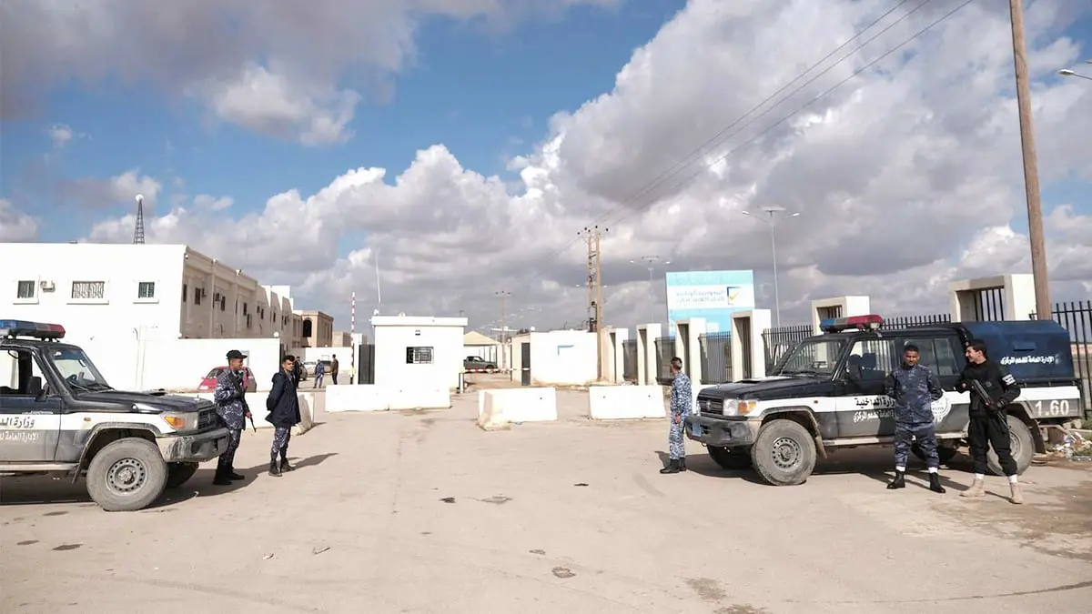 تقرير: ثروة القذافي وعوائد النفط تهددان بإشعال حرب جديدة في ليبيا