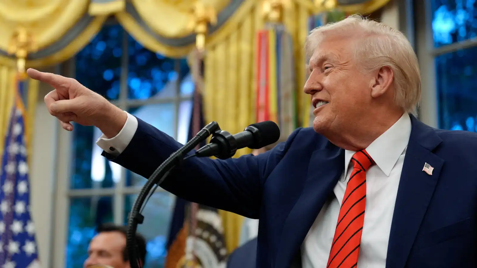 "أسبوع استثنائي".. كيف أعاد "اتفاق غزة" رسم صورة ترامب بين مؤيديه وخصومه؟