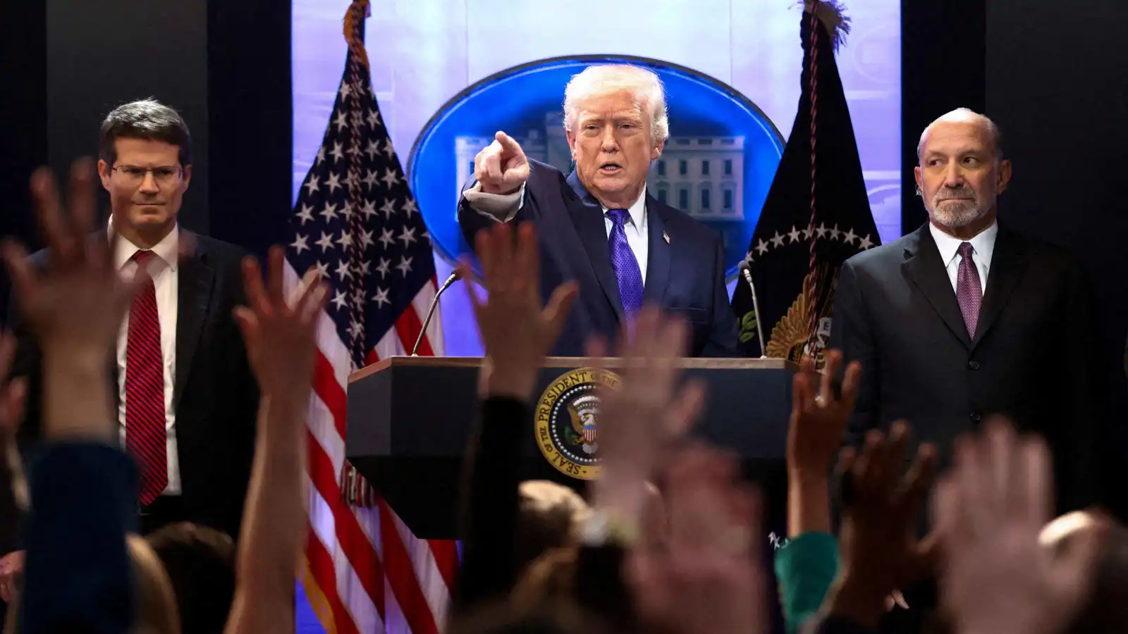 ترامب: رفع الرسوم الجمركية العالمية من 10% إلى 15%