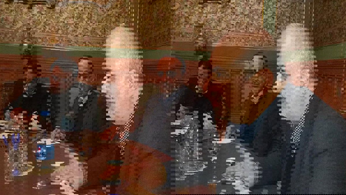 خلال لقاء مع لافروف.. حزب الله يبحث تعزيز سبل "مواجهة الإرهاب" في سوريا ولبنان