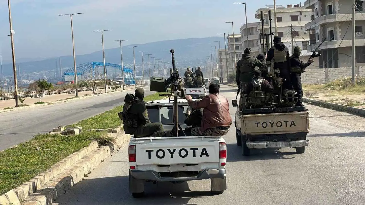 المرصد السوري: توتر بين "قسد" والأمن العام شرقي حلب