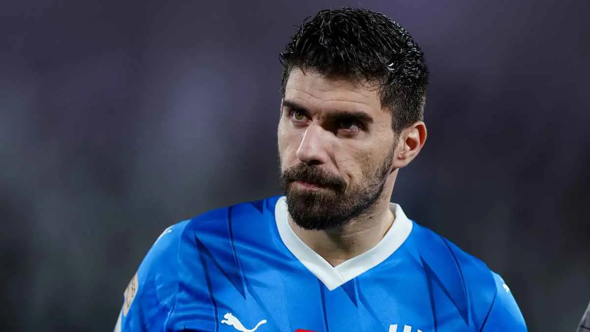 رغم الموافقة.. نيفيز يصدم الهلال السعودي