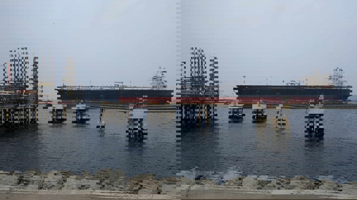 تونس تدين الهجوم على السفن قرب الإمارات‎