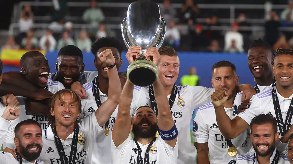 بعد اقتناص السوبر الأوروبي.. ريال مدريد وبنزيما وأنشيلوتي يحققون أرقاما قياسية جديدة