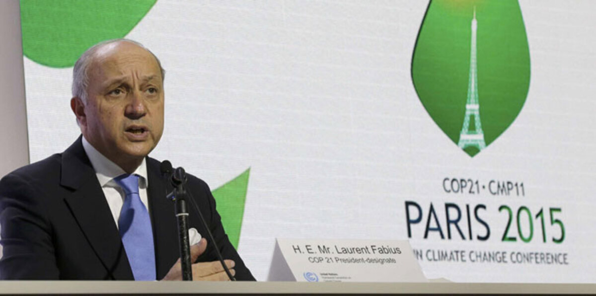 فابيوس يضع رحيل الأسد شرطا للتعاون مع القوات الحكومية السورية