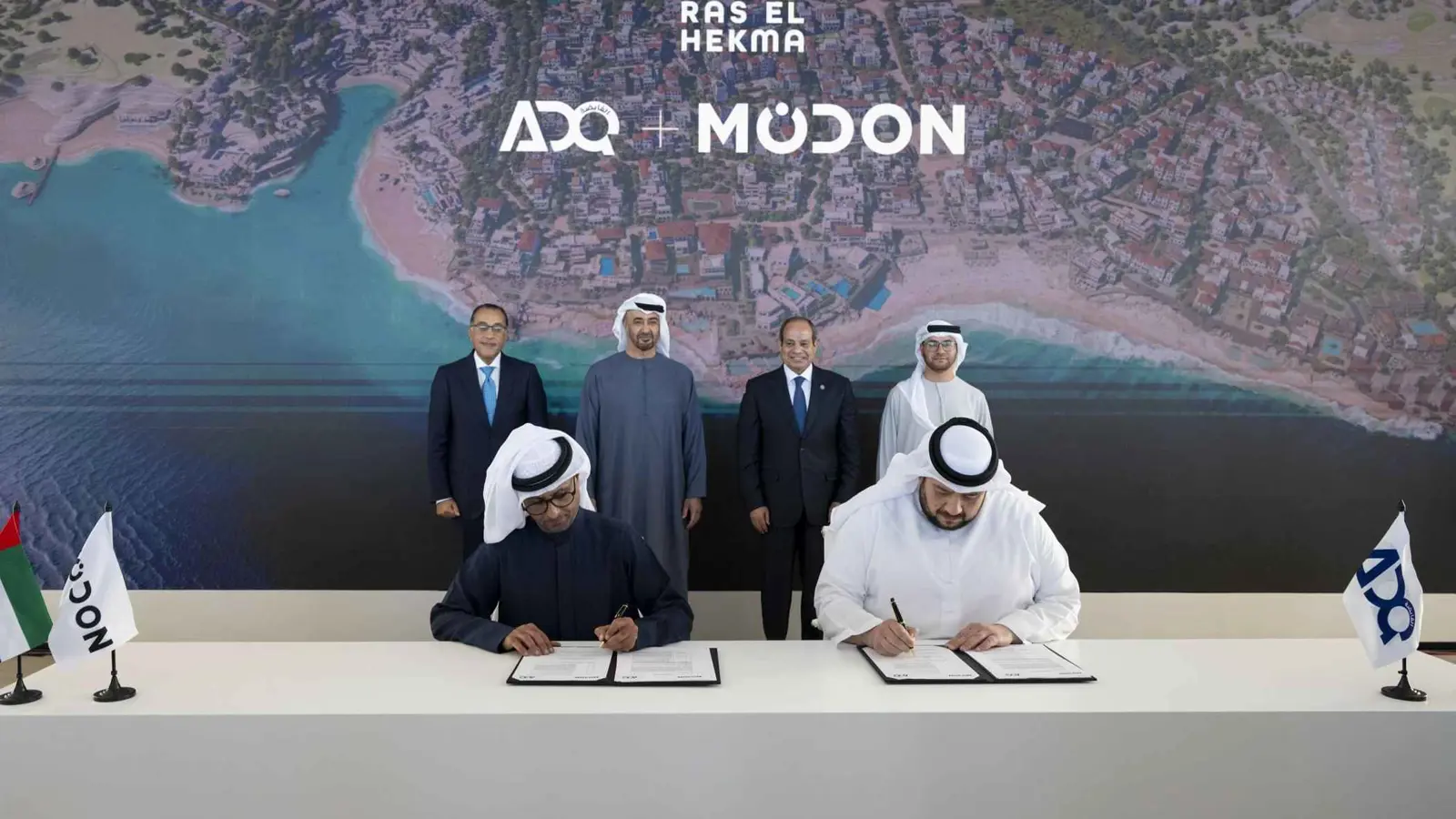 محمد بن زايد والسيسي يفتتحان مشروع "رأس الحكمة"