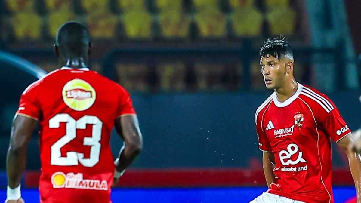 يواجه أزمة في بيعه.. الأهلي المصري يحدد سعر بيع أشرف داري