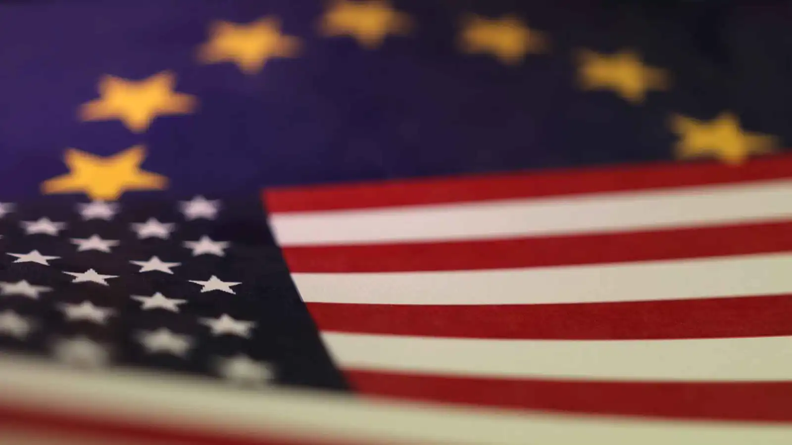 بلومبيرغ: واشنطن أبلغت الأوروبيين بعدم مشاركتها بمصادرة الأموال الروسية