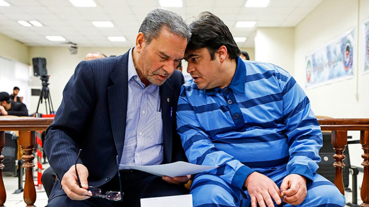 المحكمة العليا الإيرانية تؤيد حكم الإعدام ضد روح الله زم‎