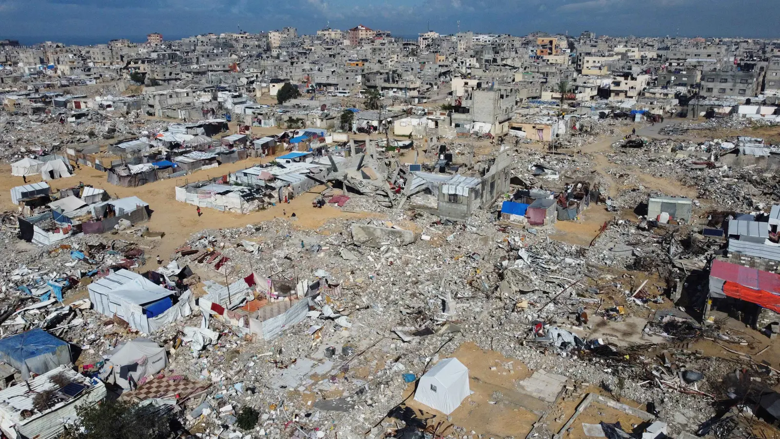 وفد إسرائيلي يصل قطر  لإجراء محادثات بشأن هدنة غزة