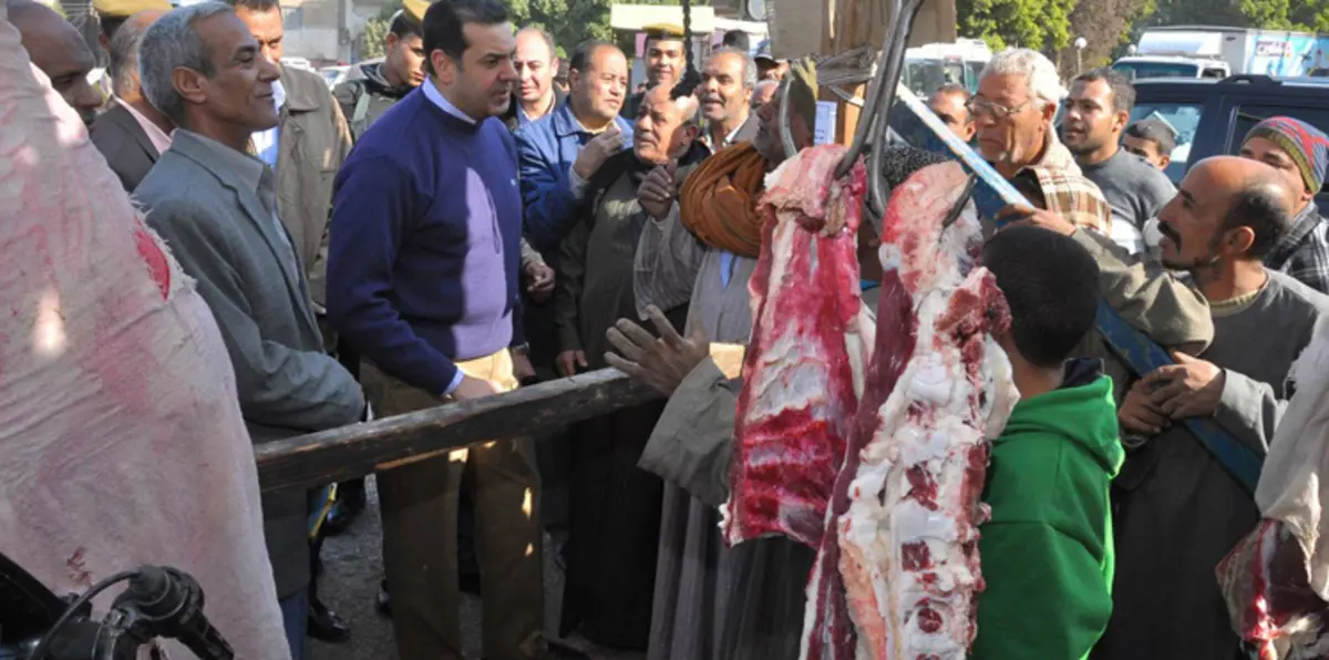 المصريون يقاطعون أسواق اللحوم بسبب الدولار