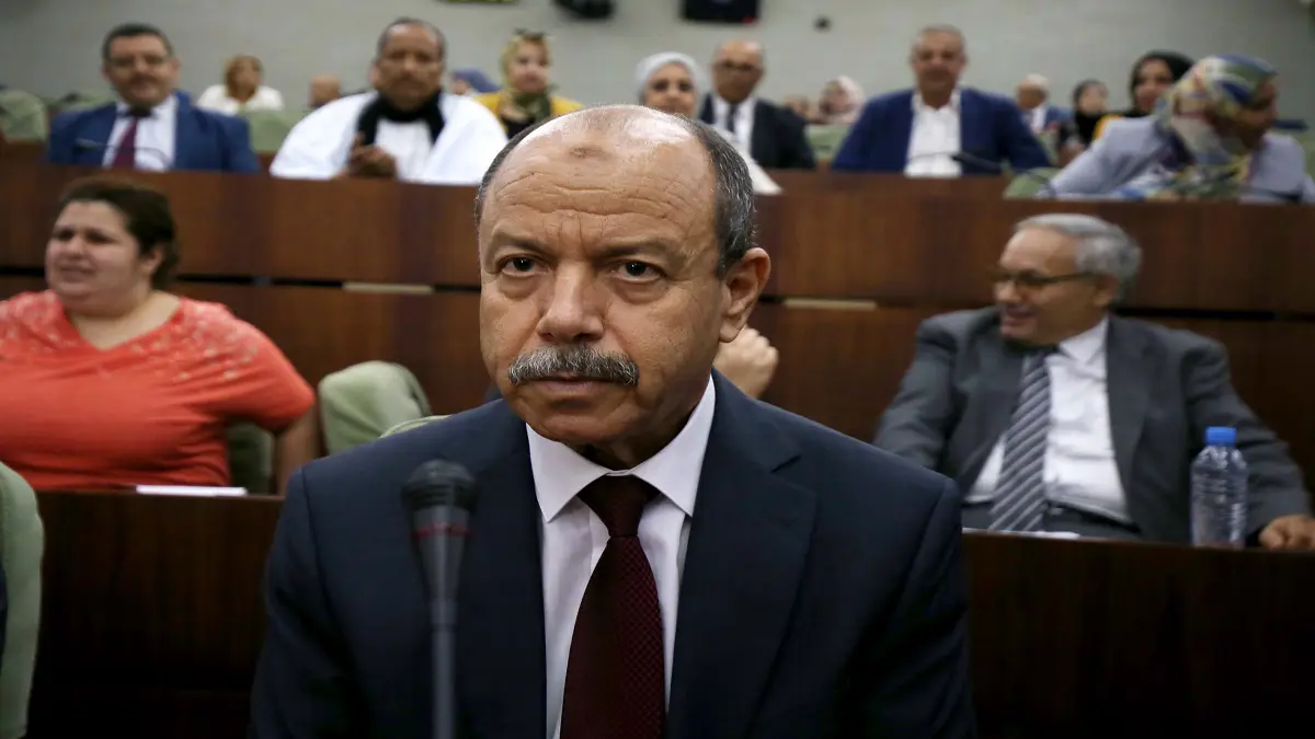 قضاة الجزائر يهاجمون وزير العدل‎ عشية أولى محاكمات رؤوس الفساد