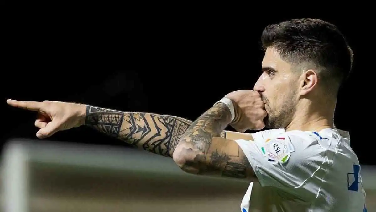 من المسؤول الكبير الذي رفض انتقال روبن نيفيز إلى ريال مدريد؟