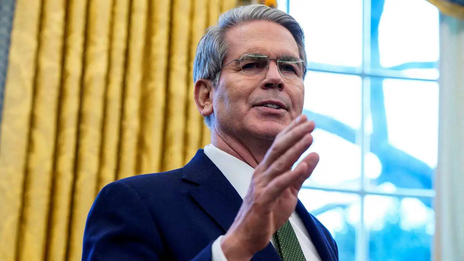 من أجل النفط.. إدارة ترامب تبحث رفع العقوبات عن فنزويلا قريباً