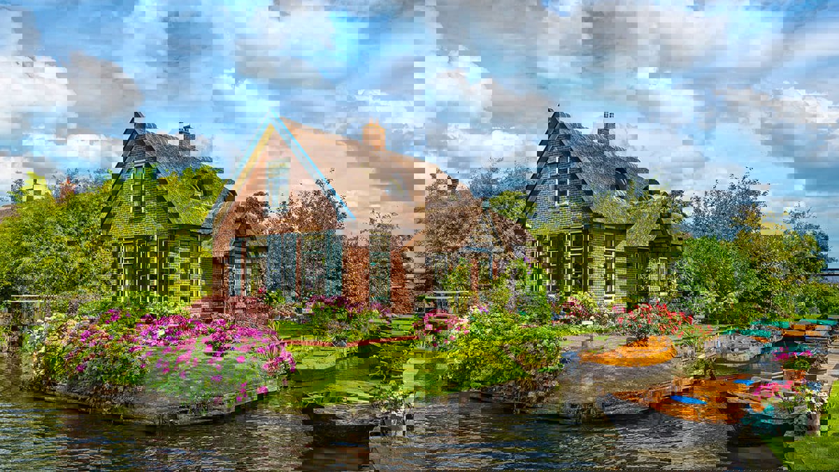 سحر أخاذ.. تعرف على أجمل الأرياف حول العالم