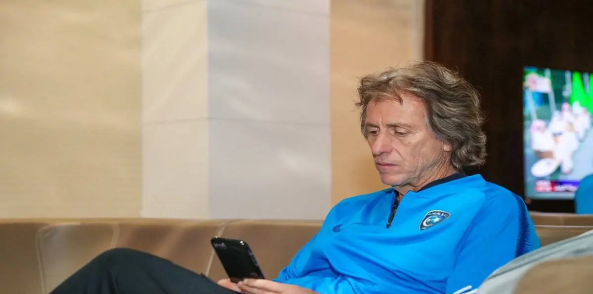 نادي الهلال السعودي يعرض على البرتغالي خيسوس 10 ملايين يورو لتجديد عقده