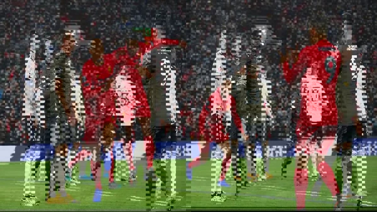 الشرطة البريطانية توافق على إقامة مباريات الدوري الإنجليزي على ملاعب الأندية الأصلية