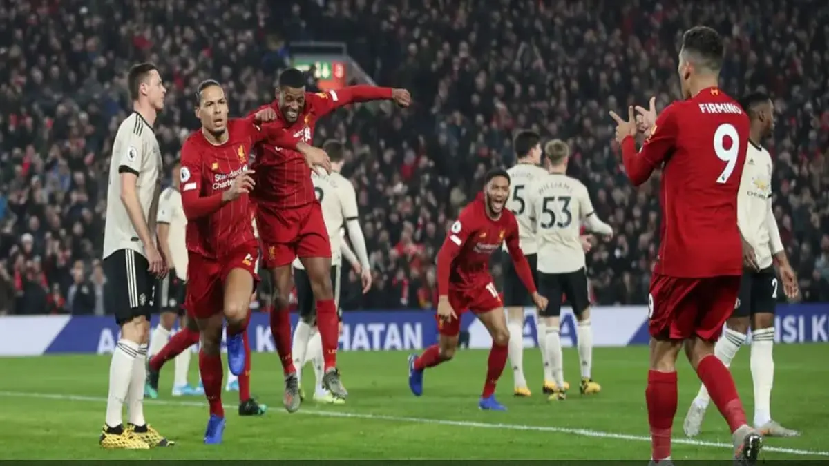 الشرطة البريطانية توافق على إقامة مباريات الدوري الإنجليزي على ملاعب الأندية الأصلية