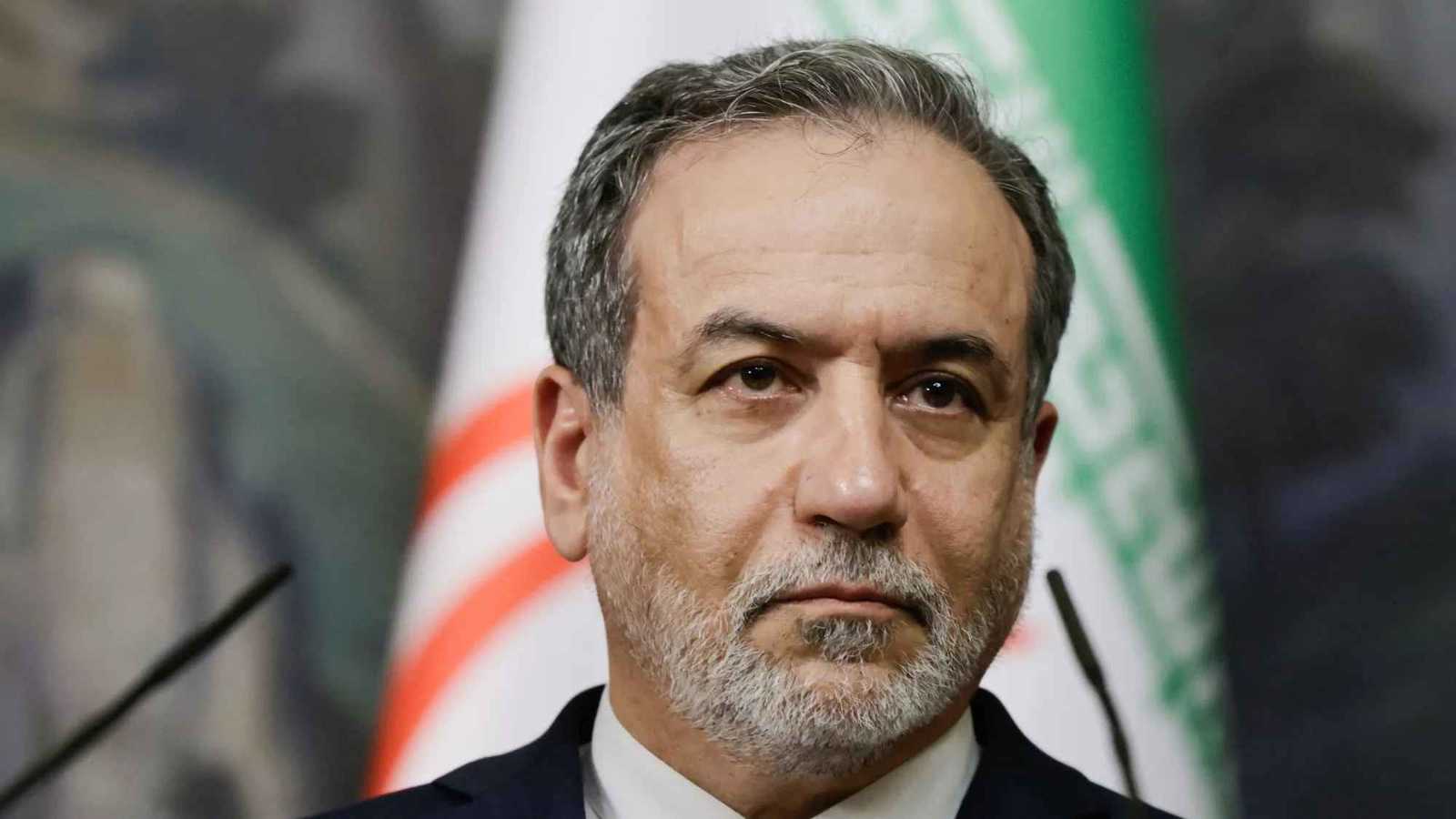 "أمر مدهش".. عراقجي يرد على رفض نظيره اللبناني دعوة لزيارة طهران