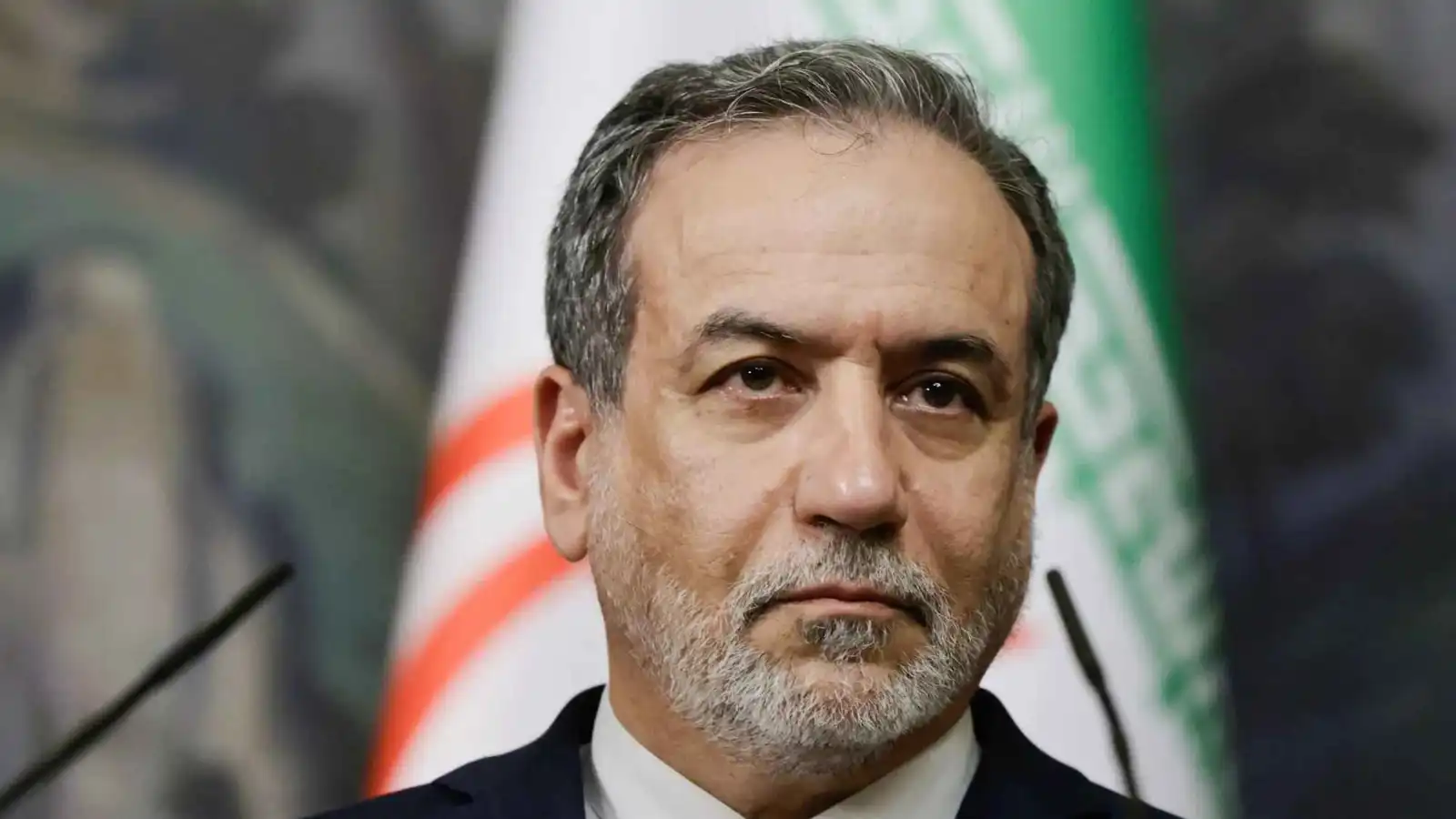 "أمر مدهش".. عراقجي يرد على رفض نظيره اللبناني دعوة لزيارة طهران