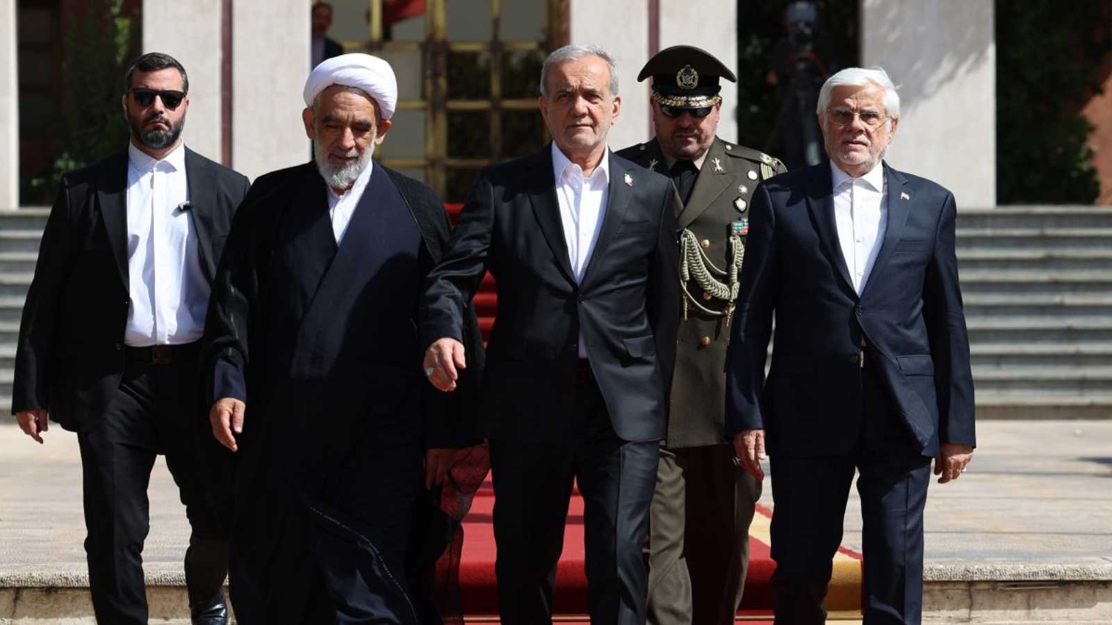 بزشكيان: لا يمكننا التفاوض مع من يريد فرض الهيمنة