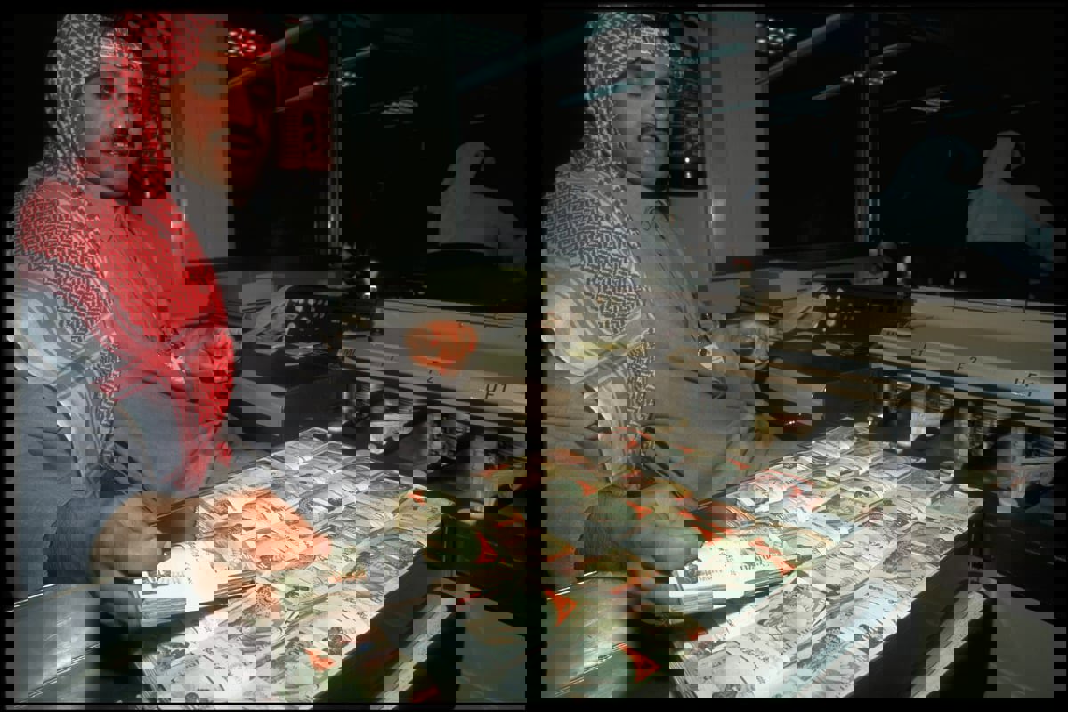 الكويت ترفع رواتب متقاعديها "غير المتزوجين"