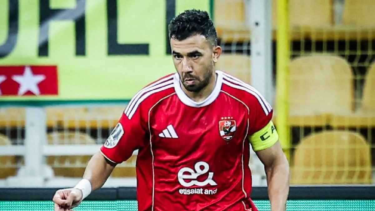 مدة غياب تريزيغيه عن الأهلي المصري 