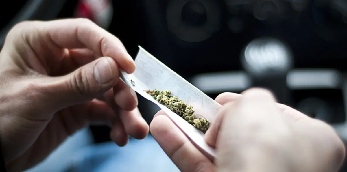 قانون "52" يثير جدلًا واسعًا في تونس