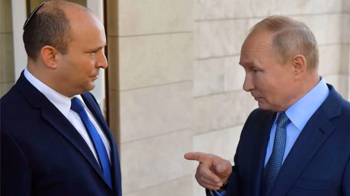 "يديعوت": بوتين "مجرم حرب" وعلى بينيت وقف الاتصال به