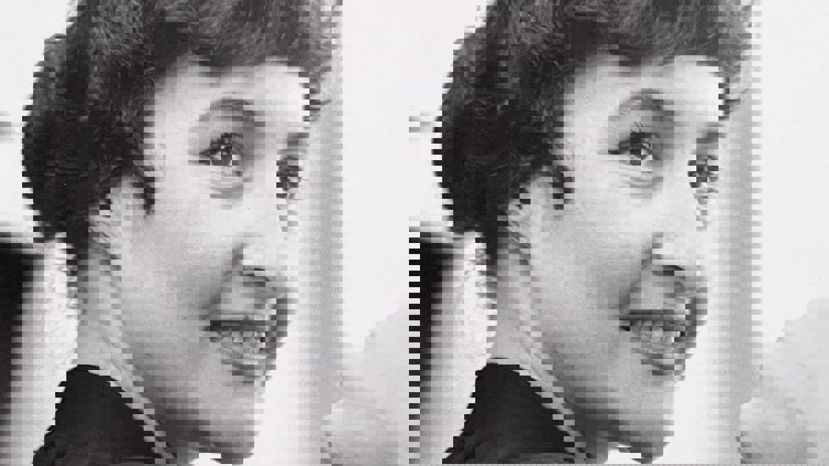 الشاعرة المصرية اليهودية جويس منصور.. هل تعرضت للتهميش والظلم؟