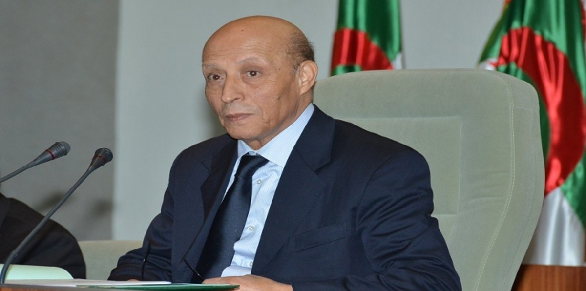 اتهامات "المزايدة" تلاحق رئيس البرلمان الجزائري بعد التنازل عن جزء من راتبه للدولة