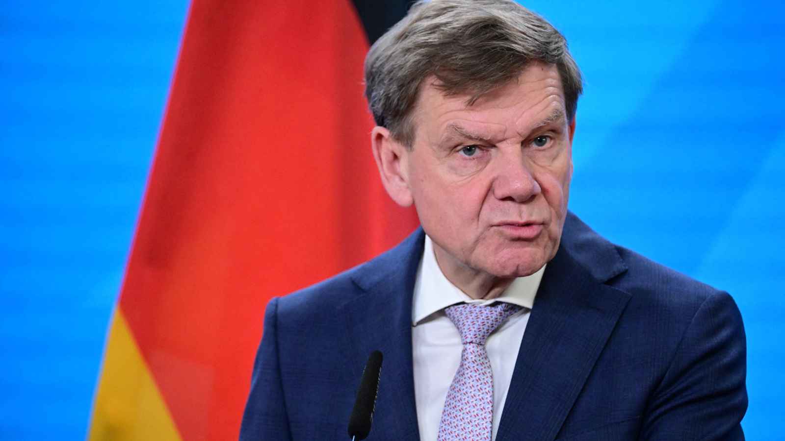 ألمانيا تدعو إيران إلى عدم تعليق تعاونها مع "الطاقة الذرية"