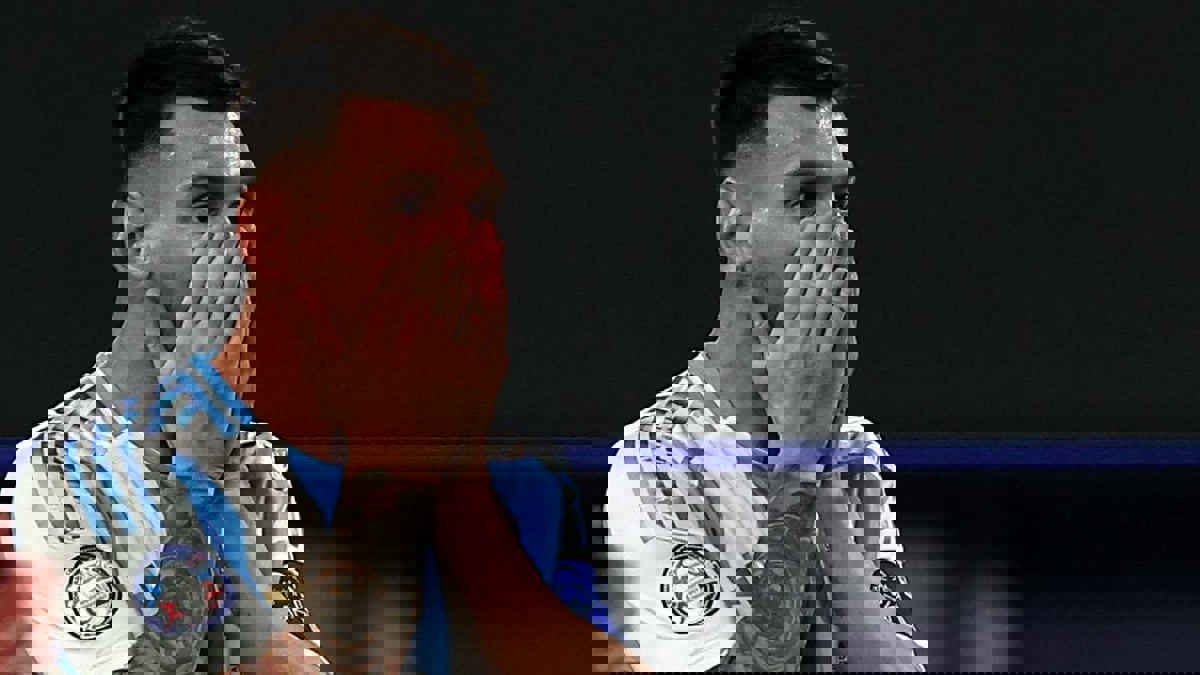 ميسي مهدد بالغياب عن لقاء بيرو في كوبا أمريكا