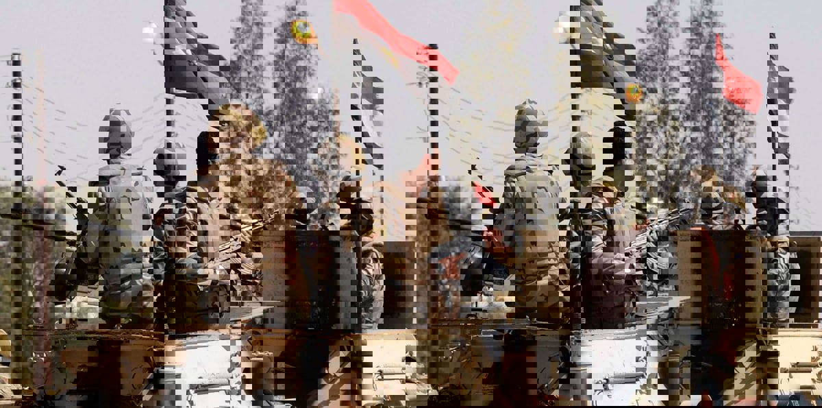 الجيش المصري: مقتل 8 جنود و14 "إرهابيًا" بهجوم في سيناء