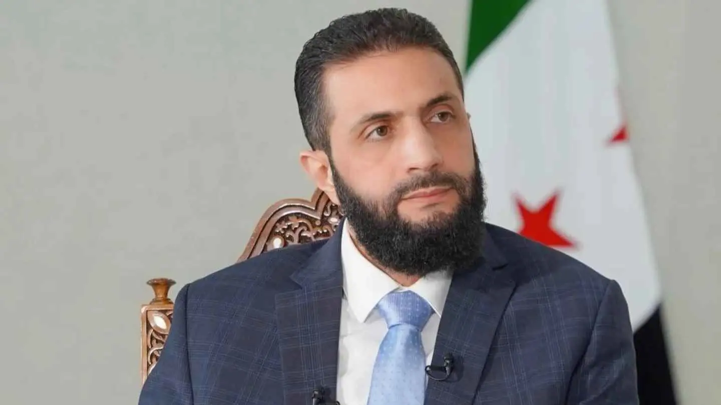 وسط جدل داخلي وتحفظات دولية.. فرنسا ترحّب بأحمد الشرع