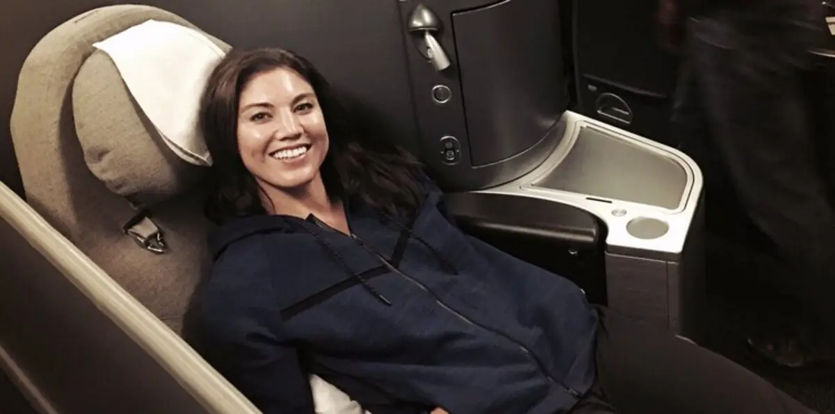 جماهير البرازيل تهاجم الحارسة الأمريكية (فيديو)