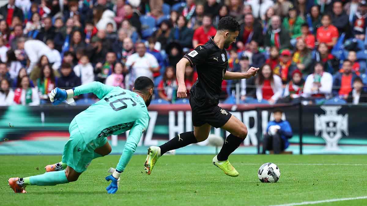 "بديل" كريستيانو رونالدو يسجل هدفاً رائعاً في مباراة البرتغال وأرمينيا (فيديو)