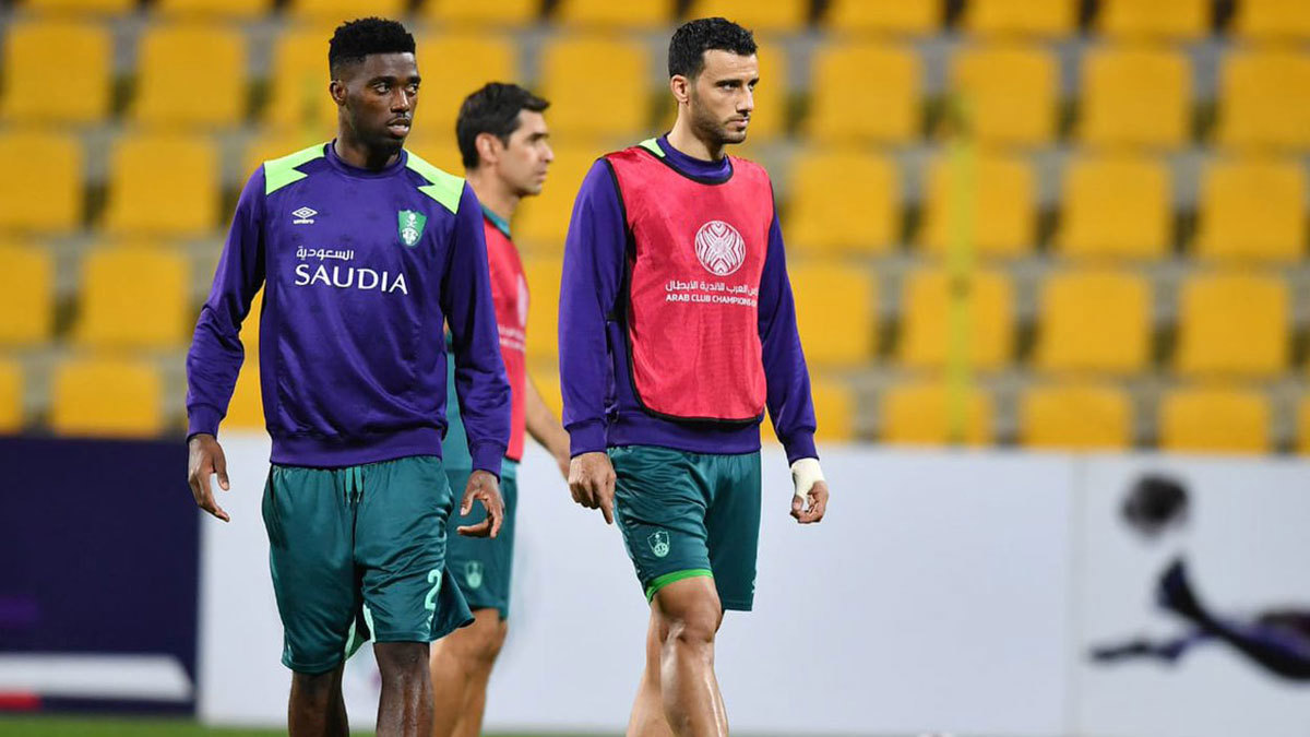 مباراة الوصل والأهلي.. عمر السومة يضيع التعادل للراقي بغرابة شديدة (فيديو)