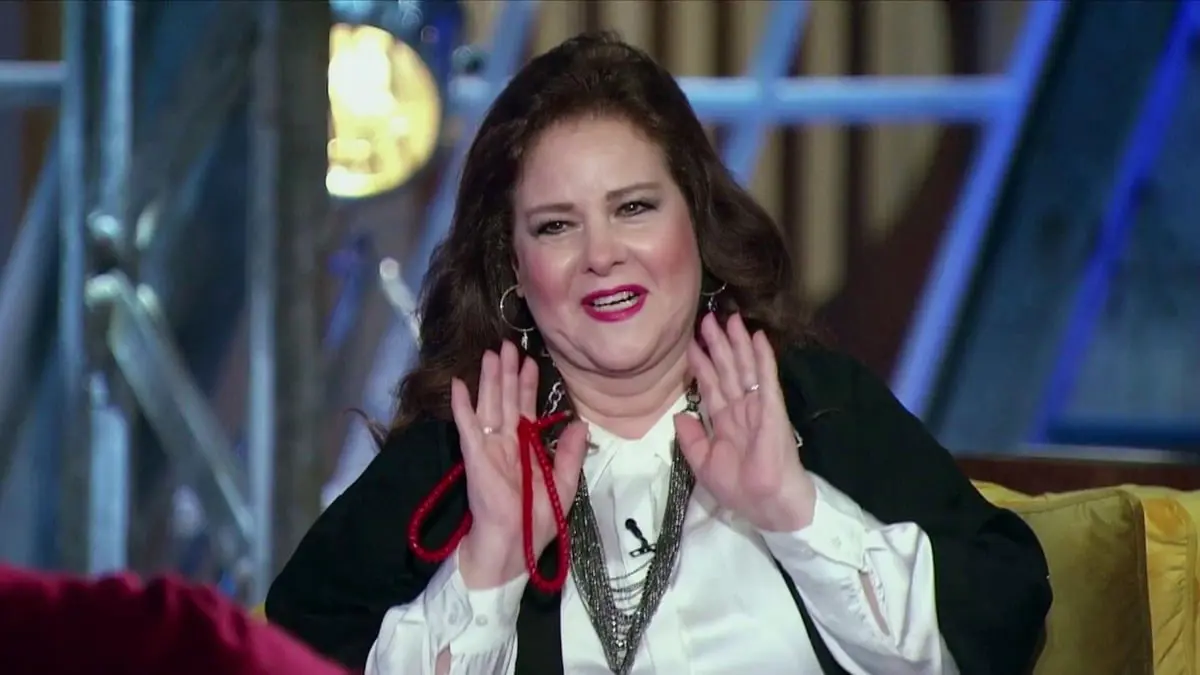 نجوم الفن العربي ينعون الراحلة دلال عبد العزيز‎‎