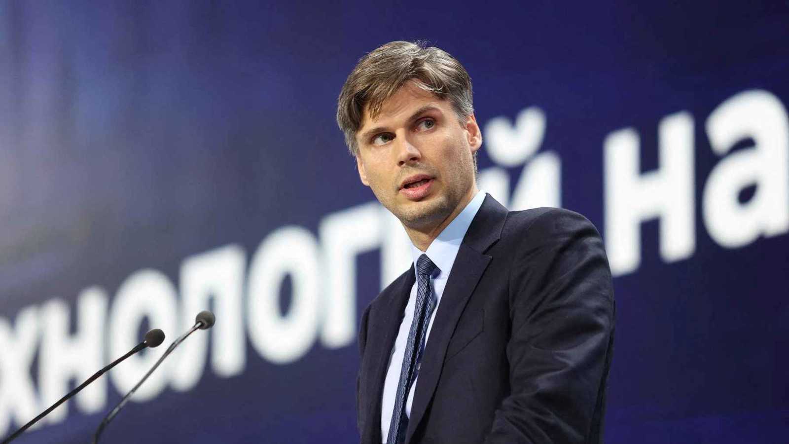 الأولى منذ 7 سنوات.. محادثات نادرة بين رئيسي "روسكوزموس" و"ناسا"